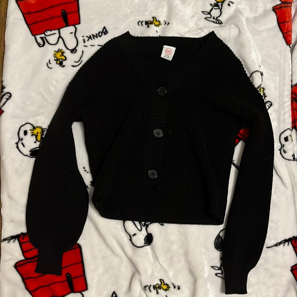 black cardigan!